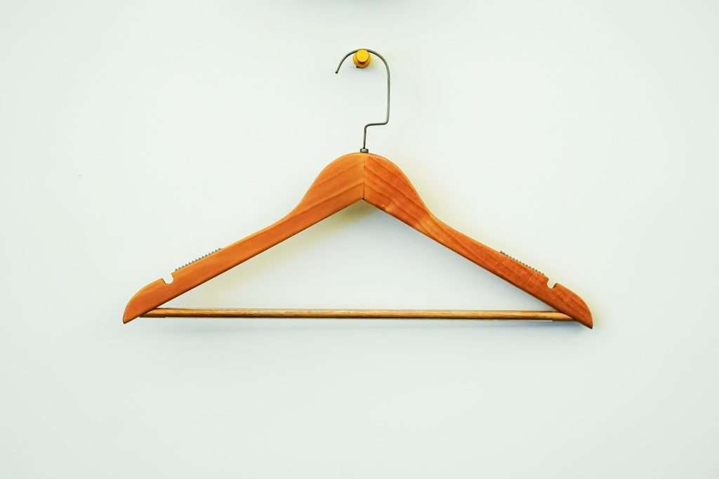 clothes hanger, empty, wall-5905257.jpg